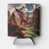 Fantastische draak in de bergen blikjeskoeler (Voorkant)