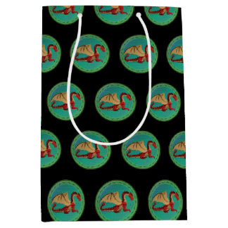 Fantastische Dragon Red en Green v11 Medium Cadeauzakje