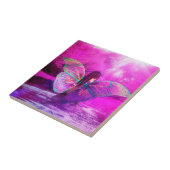 Fantastische fee in de rivier in het paarse bos tegeltje (Zijkant)