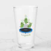 Fantastische groene bonen op trampoline-cartoon glas (Achterkant)