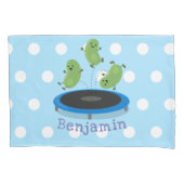 Fantastische groene bonen op trampoline-cartoon kussensloop (Voorkant)