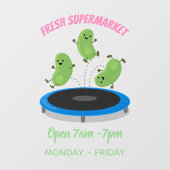 Fantastische groene bonen op trampoline-cartoon raamsticker (Vel)