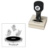 Fantastische groene bonen op trampoline-cartoon rubberstempel (Gestempeld)