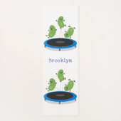 Fantastische groene bonen op trampoline-cartoon yogamat (Achterkant)