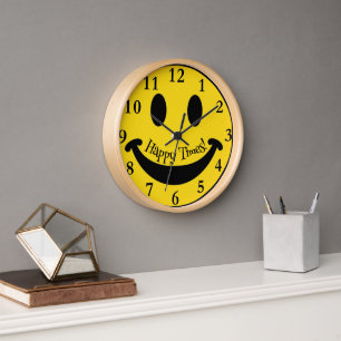 Fantastische Happy Times Wall Clock!