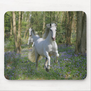 Fantastische paarden: Bluebell Wood Muismat