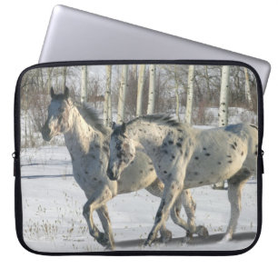 Fantastische paarden: Winter Wonderland Laptop Sleeve