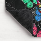 Fantastische schedel en gekleurde vlinders muismat (Hoek)