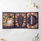 Fantasy Betoverde Bloementuin Bruiloft Drieluik Uitnodiging (Binnen)