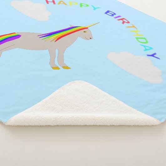 Fantasy Birthday Unicorn Rainbow en Clouds Sherpa Deken (3/4)