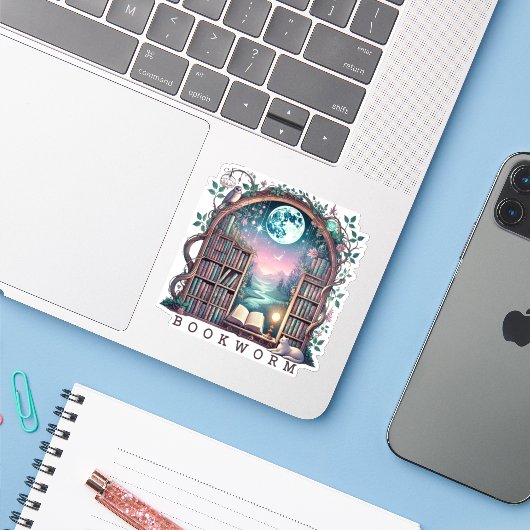 Fantasy Bookworm Sticker (Laptop met iPhone)