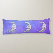 Fantasy Colorful Moon met gezichten Paarse hemel Lichaamskussen (Achterkant)