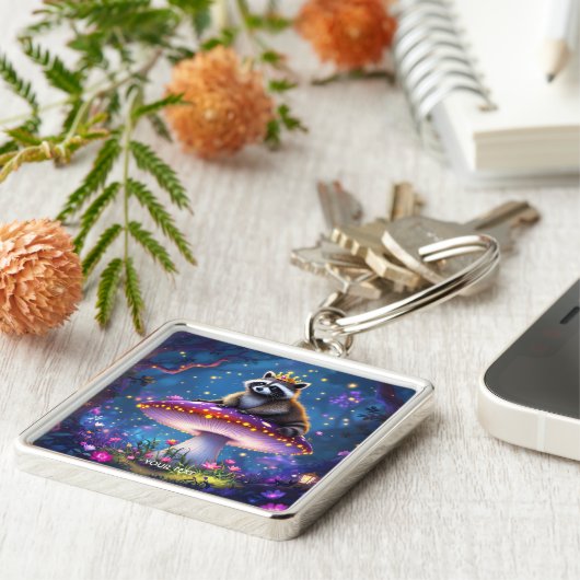 Fantasy Cute Racoon Mushroom Crown Sleutelhanger (Zijkant)