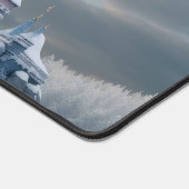 Fantasy digitaal kasteel in de bergen bureaumat (Hoek)