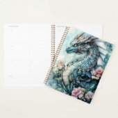 Fantasy-draak omringd door rozen planner (Display)