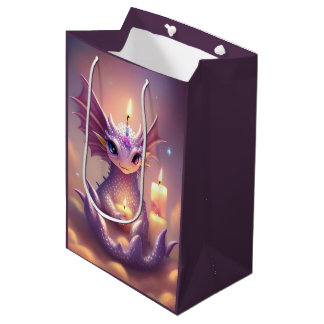 Fantasy Dragon met Verjaardagskaarsen Medium Cadeauzakje