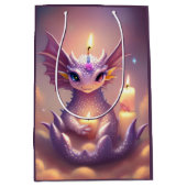Fantasy Dragon met Verjaardagskaarsen Medium Cadeauzakje (Voorkant)