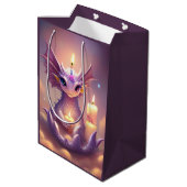 Fantasy Dragon met Verjaardagskaarsen Medium Cadeauzakje (Achterkant Gekanteld)