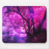 Fantasy fairy hide in roze bos nabij rivier muismat (Voorkant)