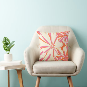 Fantasy Floral - Roze, Oranje en crème Kussen