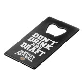 Fantasy Football Drink en concepttest niet - zwart Creditkaart Flessenopener (Voorkant Gekanteld)