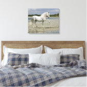Fantasy Horses: Heer van het meer Canvas Afdruk (Insitu (Slaapkamer))