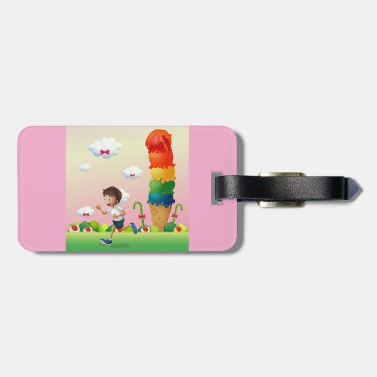 Fantasy Ice Cream Cone met Happy Running Boy Bagagelabel (Achterkant horizontaal)