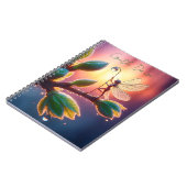 Fantasy macro photography of tiny forest sprite notitieboek (Linkerzijde)