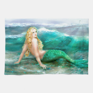 Fantasy Mermaid op de kust van het Aqua Blue Zee Theedoek