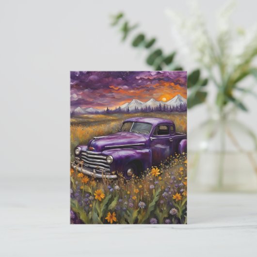 Fantasy Retro Paarse Voertuig in een Bergweide Briefkaart (Staand voorkant)