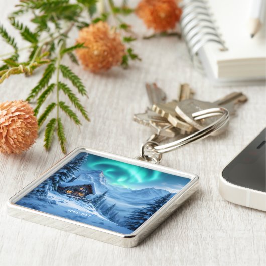 Fantasy Schattigee North Winter Cabin Sleutelhanger (Zijkant)