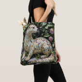Fantasy Speelse Otter Beeldje Tote Bag (Dichtbij)