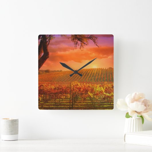 Fantasy Vineyard Clock Vierkante Klok (Huis)