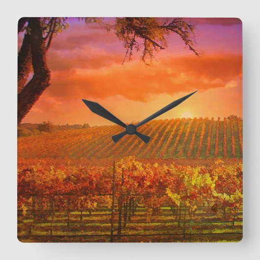 Fantasy Vineyard Clock Vierkante Klok (Voorkant)