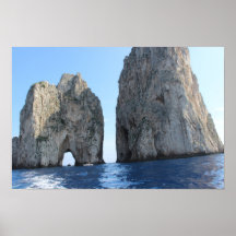 Faraglioni di Capri vanuit zee | Fotoposter