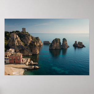 Faraglioni en Tonnara in Scopello, Sicilië Poster