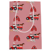 Farm Animals & Red Tractor Barnyard Girls Pattern Medium Cadeauzakje (Voorkant)