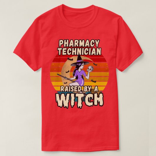 FARMACY TECHNICIAN, GESPROKEN DOOR EEN WITCH HALLO T-SHIRT (Design voorkant)