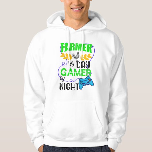 Farmer by Day Gamer by Night Hoodie (Voorkant)