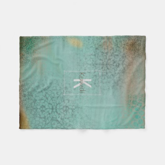 Farmhouse Antiek Blauwgroen monogram Fleece Deken (Voorkant (Horizontaal))