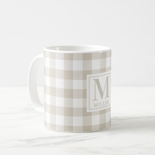 Farmhouse Beige Buffalo Check Family Name Monogram Koffiemok (Voorkant links)