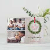 Farmhouse Pine Wreath Merry 2 Foto Feestdagenkaart (Staand voorkant)