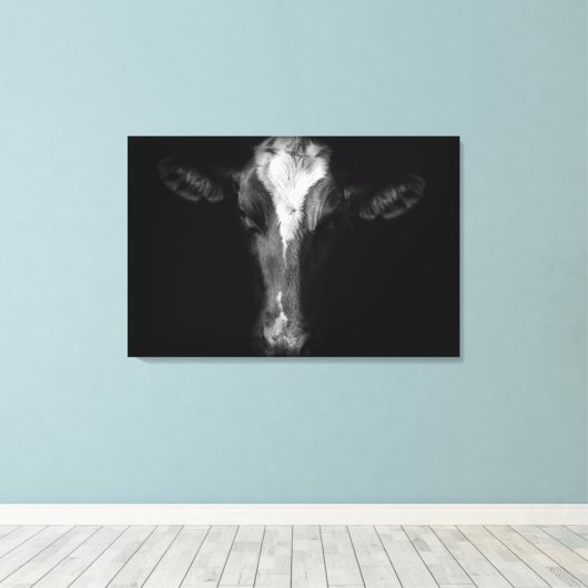 Farms | B&W Cow Head Shot Canvas Afdruk (Insitu (Houten vloer))