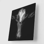 Farms | B&W Cow Head Shot Vierkante Klok (Hoek)