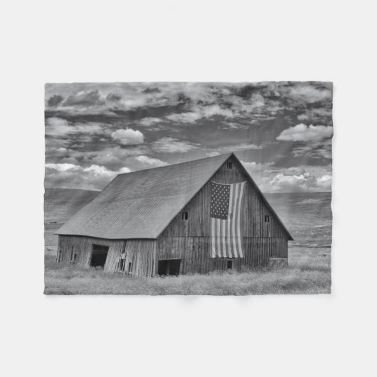 Farms | BW American Flag Barn Scene Fleece Deken (Voorkant (Horizontaal))