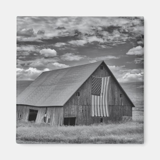 Farms | BW American Flag Barn Scene Magneet (Voorkant)