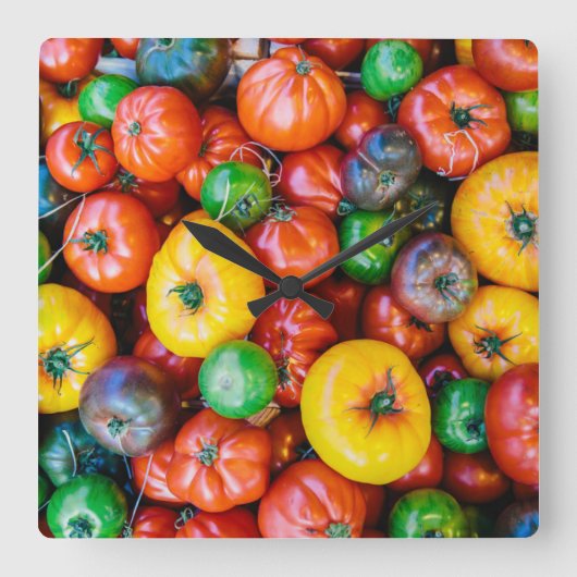 Farms | Colorful Tomato Harvest Vierkante Klok (Voorkant)