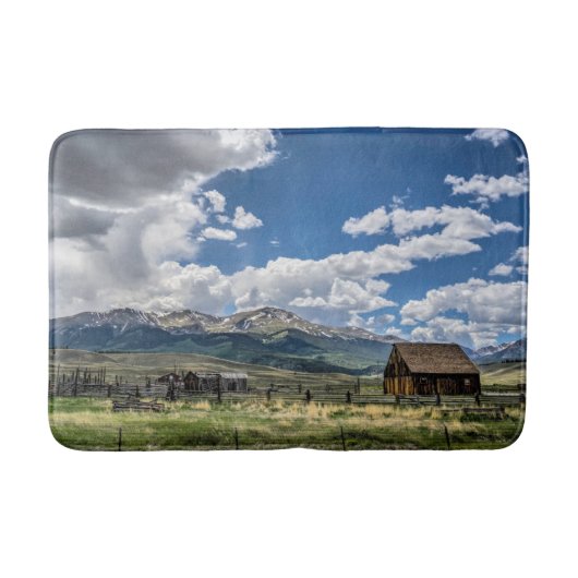 Farms Farm Below the Colorado Mountains Badmat (Voorkant)