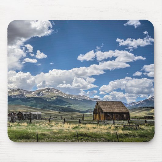 Farms Farm Below the Colorado Mountains Muismat (Voorkant)