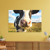 Farms | Holstein Cow Chewing Canvas Afdruk (Insitu (Woonkamer))
